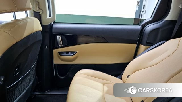 Kia Carnival 4th generation id 4688301 из Кореи 17