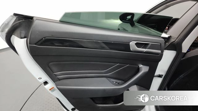 Volkswagen Arteon id 4186385 из Кореи 17