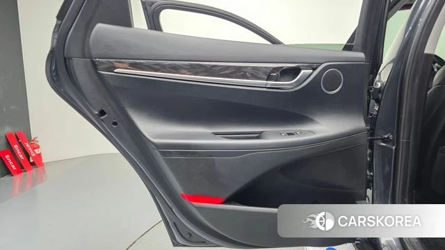 Hyundai Grandeur IG id 4447806 из Кореи 17