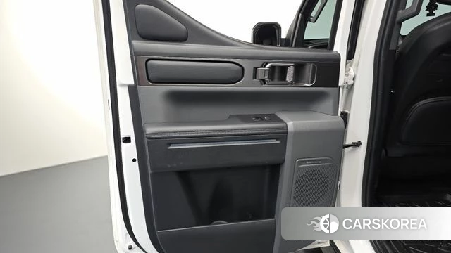 Kia Tasman id 4669752 из Кореи 17
