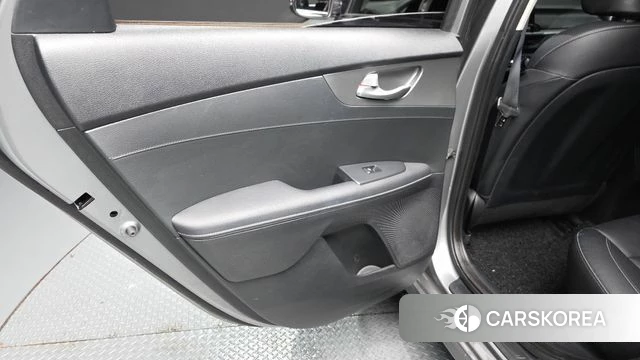 Kia Come New K3 id 4345582 из Кореи 17