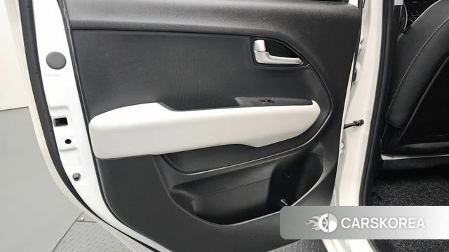 Kia The New Kia Ray id 4893120 из Кореи 17