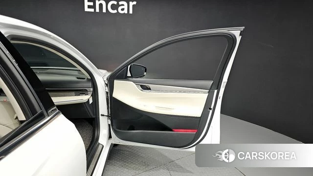 Hyundai The New Grandeur IG Hybrid id 4244364 из Кореи 17