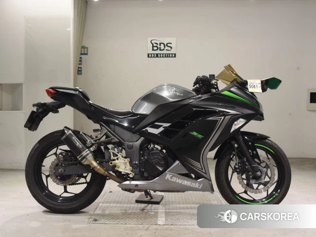 Проданный Kawasaki NINJA 250 ABS 2015 из Японии