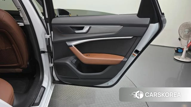 Audi A6 (C8) id 4530178 из Кореи 17