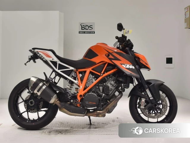 Проданный KTM 1290 SUPER DUKE R 2016 из Японии
