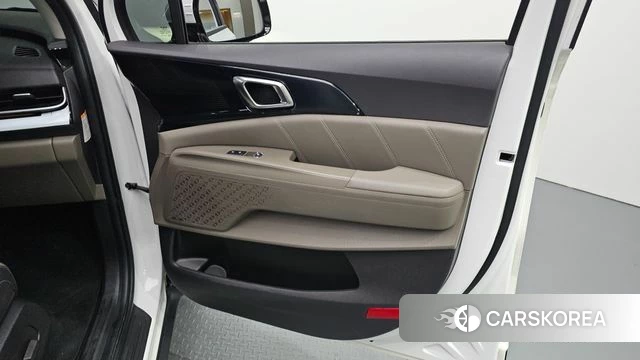 Kia The New Carnival 4th Generation id 4505708 из Кореи 17