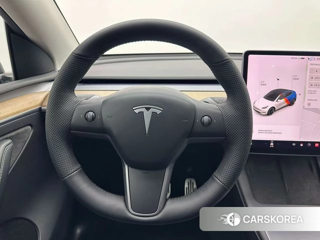 Tesla Model Y id 3856359 из Китая 17
