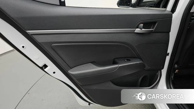 Hyundai Avante AD id 4371894 из Кореи 17