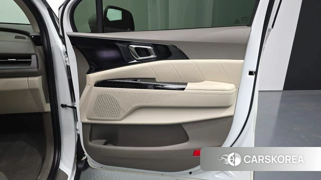 Kia Carnival 4th generation id 4244962 из Кореи 17