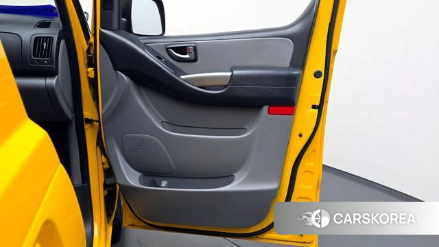 Hyundai The New Grand Starex id 4245891 из Кореи 17