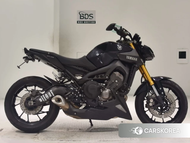 Проданный Yamaha MT-09 2015 из Японии