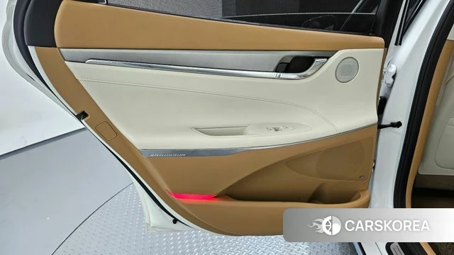 Hyundai The New Grandeur IG id 4330820 из Кореи 17