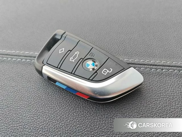 BMW 3 series id 4297259 из Китая 17