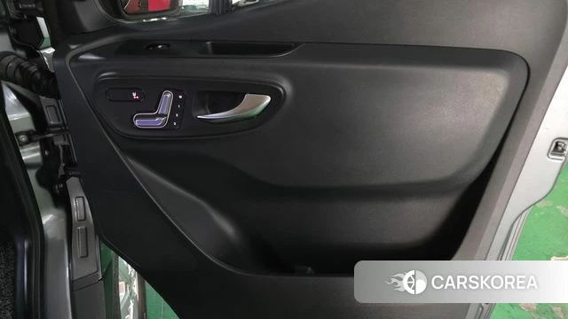 Mercedes-Benz Sprinter id 4594858 из Кореи 17
