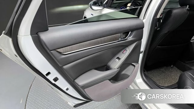 Honda Accord 10th Generation id 4304822 из Кореи 17