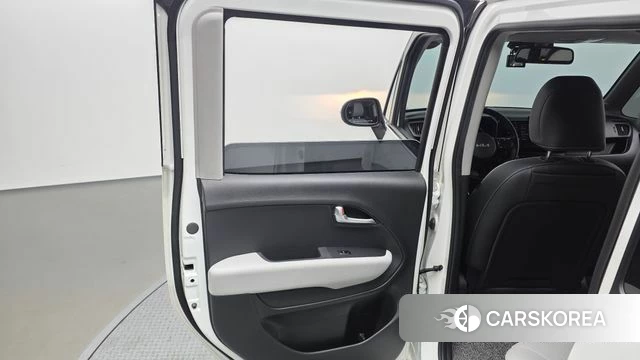 Kia The New Kia Ray EV id 4302341 из Кореи 17