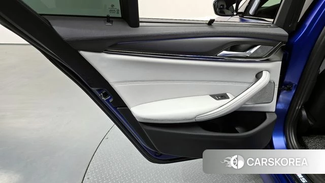 BMW M5 (F90) id 4225348 из Кореи 17