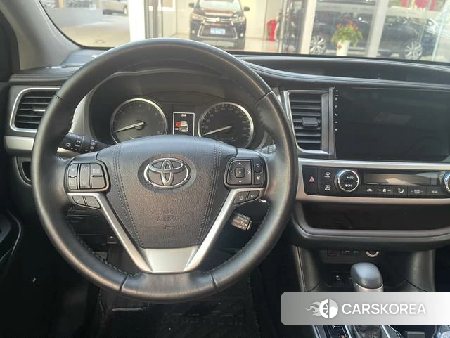 Toyota Highlander id 4220993 из Китая 17