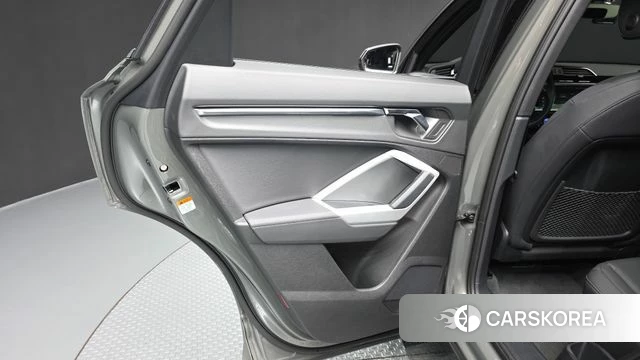 Audi Q3 (F3) id 4958017 из Кореи 17