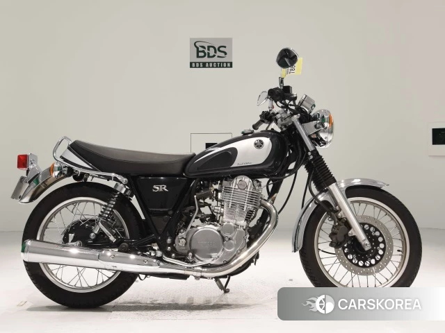 Проданный Yamaha SR400 id 4169649 из Японии