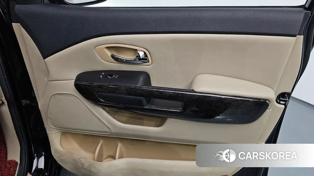 Kia The New Carnival id 4508442 из Кореи 16