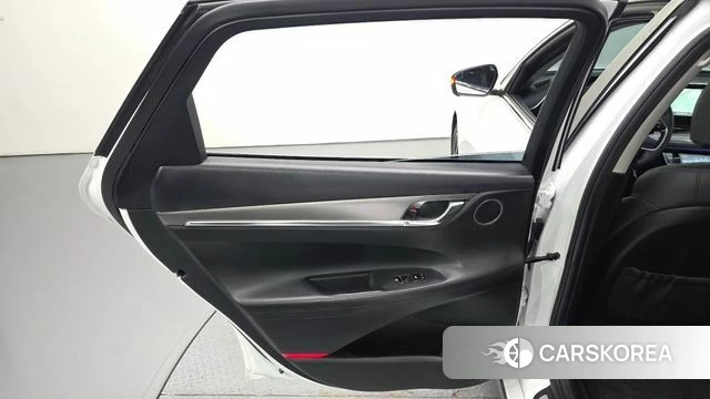 Hyundai The New Grandeur IG id 4303326 из Кореи 17