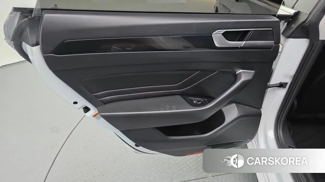 Volkswagen Arteon id 4428422 из Кореи 17