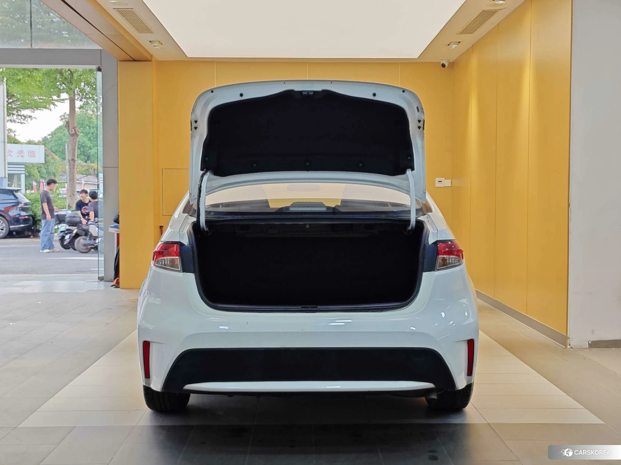 Toyota Lei Ling id 4493159 из Китая 17