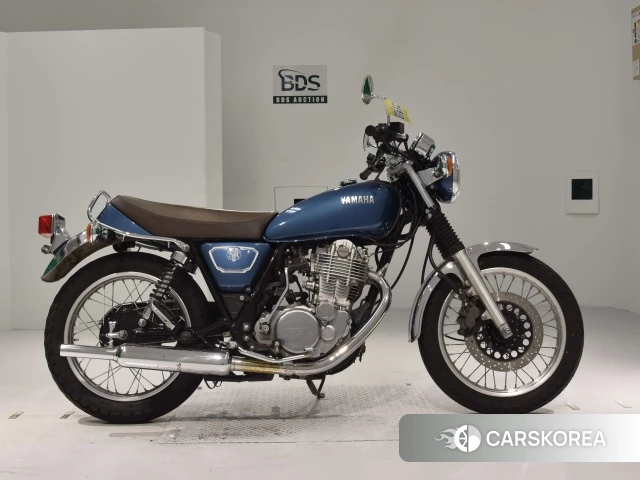 Проданный Yamaha SR400 id 4171443 из Японии