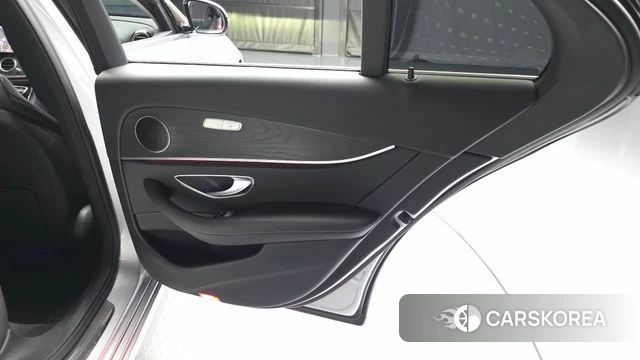 Mercedes-Benz E-Class W213 id 4899914 из Кореи 17