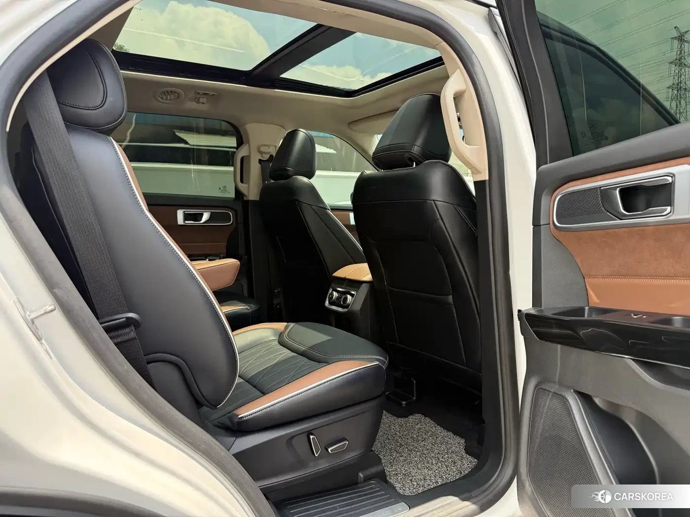 Ford Explorer id 4547492 из Китая 17