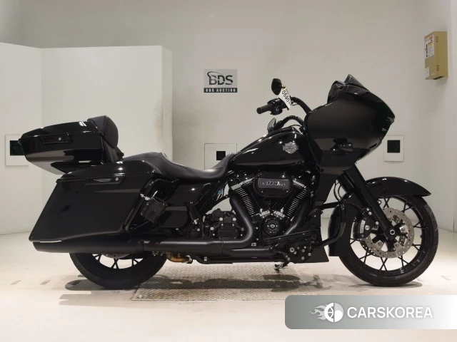 Harley-Davidson Road Glide FLTRXS1870 id 4032955 из Японии 17
