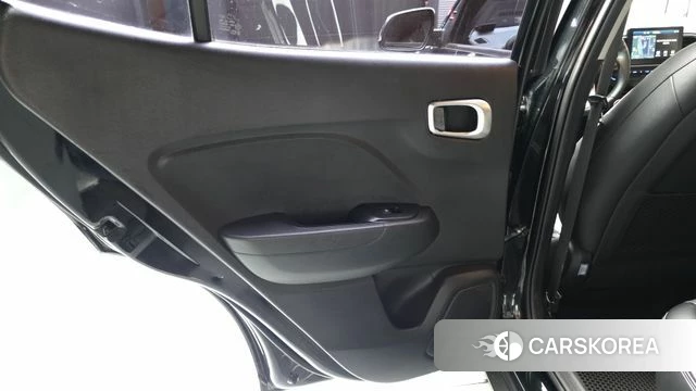 Hyundai Venue id 4403074 из Кореи 17