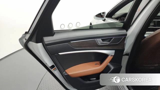 Audi A6 (C8) id 4442801 из Кореи 17
