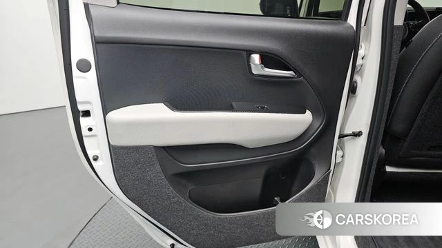 Kia The New Kia Ray EV id 4893224 из Кореи 17