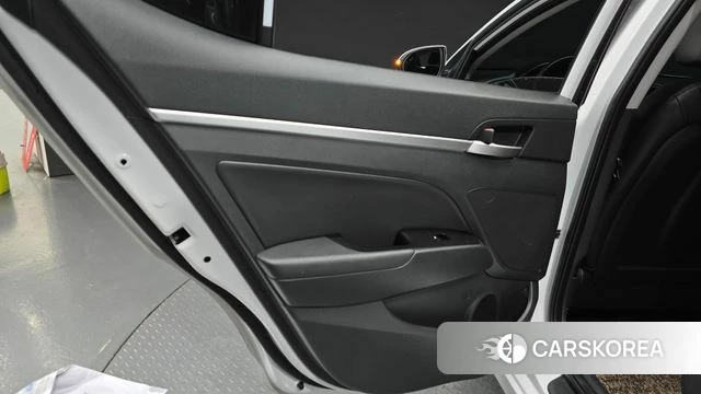 Hyundai The New Avante AD id 4403447 из Кореи 17