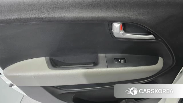Kia The New Ray id 4608653 из Кореи 17