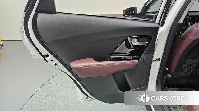 Kia The New Niro id 4330644 из Кореи 17