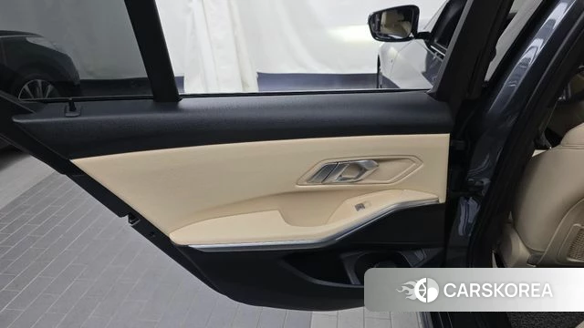 BMW 3 Series (G20) id 4444329 из Кореи 17