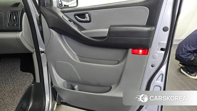 Hyundai The New Grand Starex id 4477407 из Кореи 17
