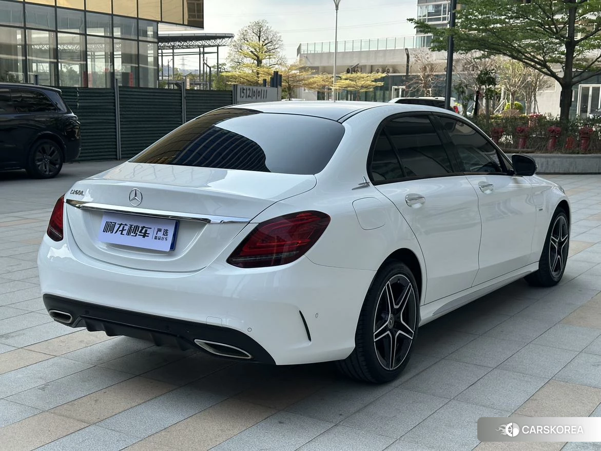 Mercedes-Benz Class C id 4420791 из Китая 17
