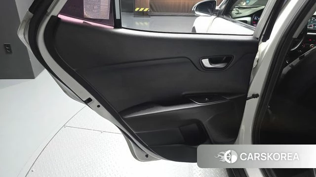 Kia Stonic id 4856373 из Кореи 17