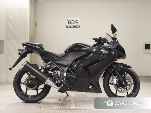 Проданный Kawasaki NINJA 250R 2012 из Японии
