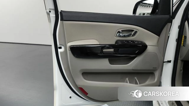 Kia The New Carnival id 4918636 из Кореи 17