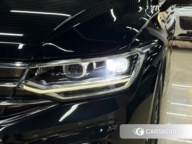 Volkswagen Tiguan L id 4256213 из Китая 17