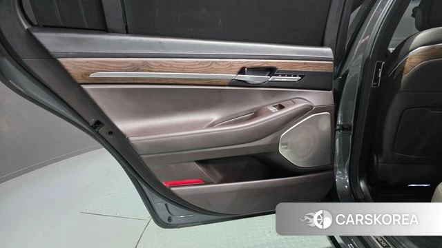 Genesis G90 id 4568134 из Кореи 17