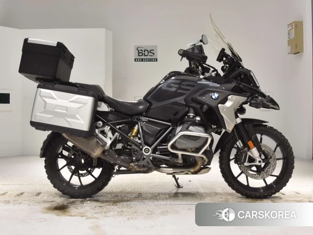 Проданный BMW R1250GS 2022 из Японии