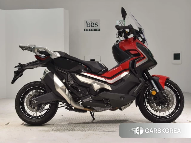 Проданный Honda X-ADV 750 2019 из Японии