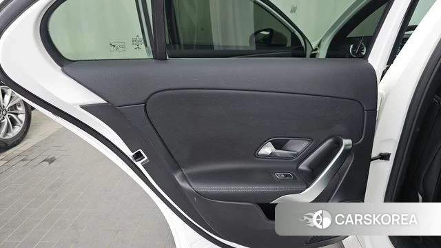 Mercedes-Benz A-Class W177 id 4489764 из Кореи 17